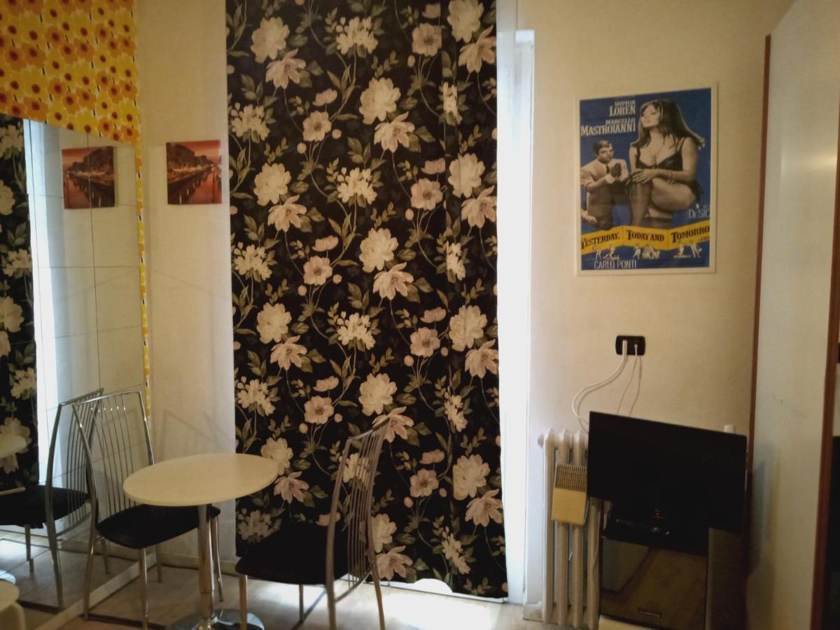 Floris Guest House Μιλάνο Εξωτερικό φωτογραφία