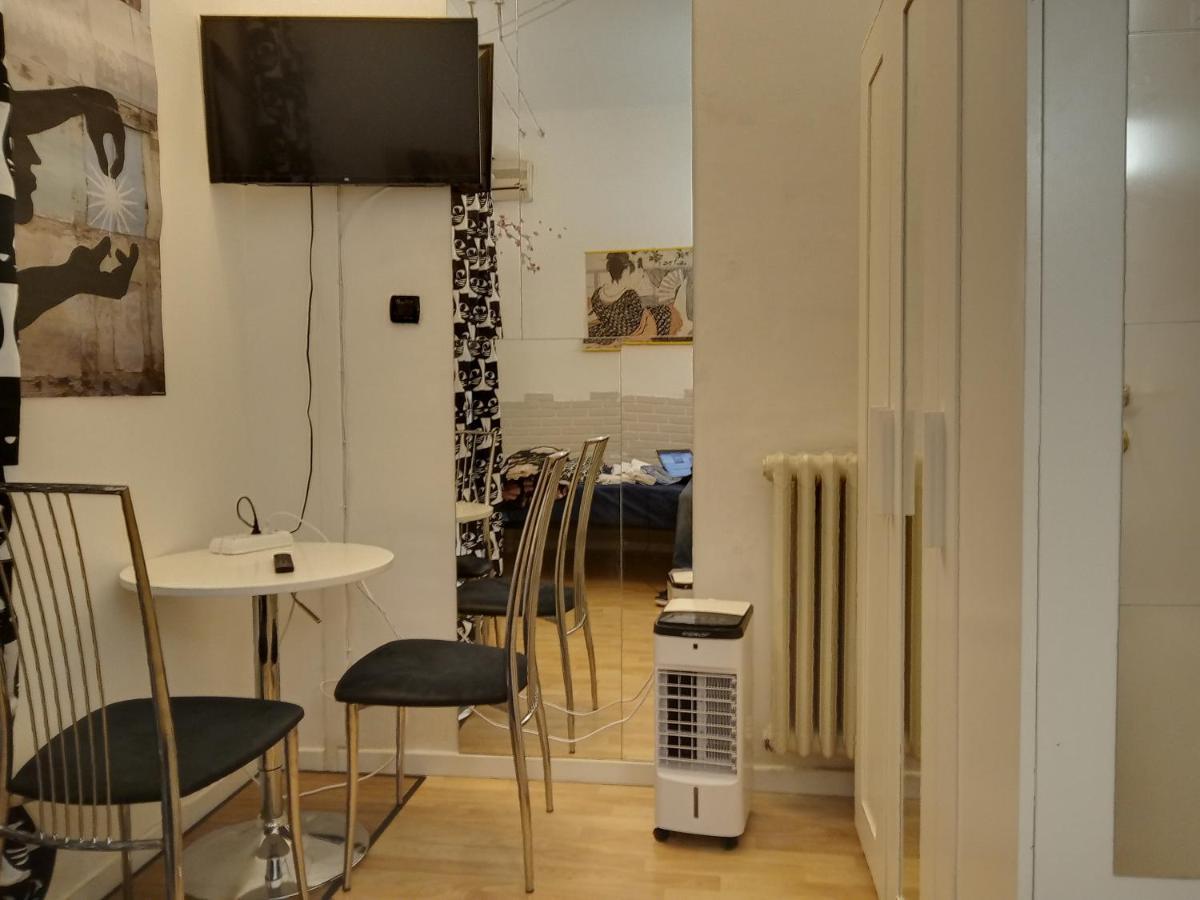 Floris Guest House Μιλάνο Εξωτερικό φωτογραφία