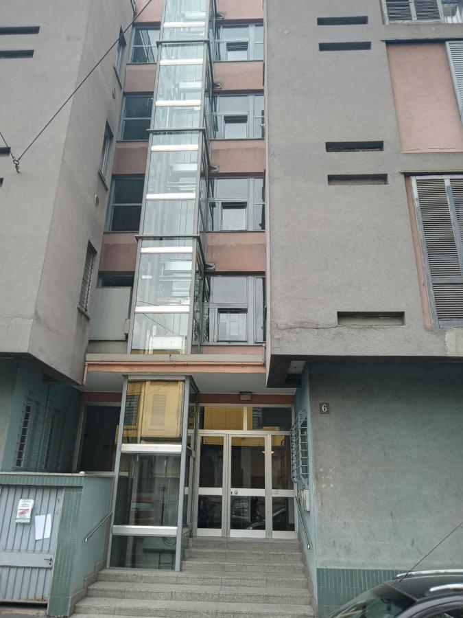 Floris Guest House Μιλάνο Εξωτερικό φωτογραφία